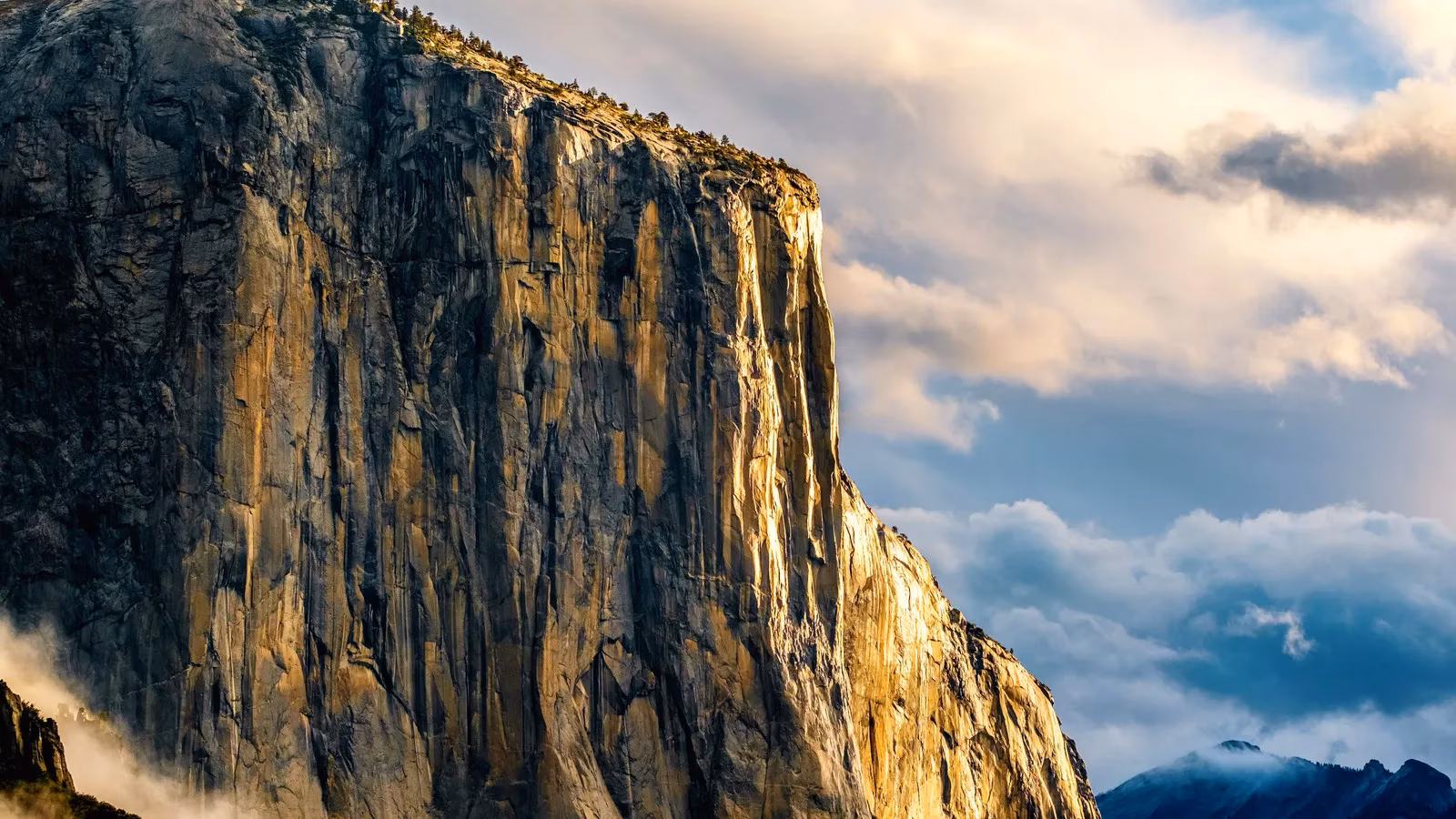 how-yosemite-sars-unique-toss-across-maneuver-saved-a-climber-against-all-odds-image-0