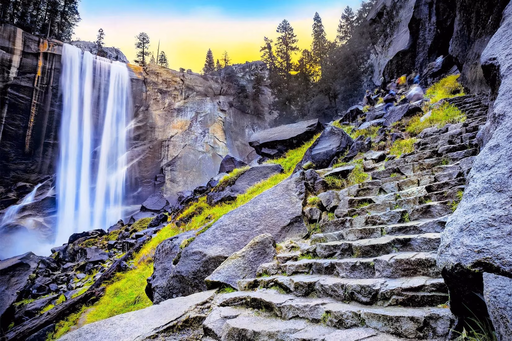 how-yosemite-sars-unique-toss-across-maneuver-saved-a-climber-against-all-odds-image-2