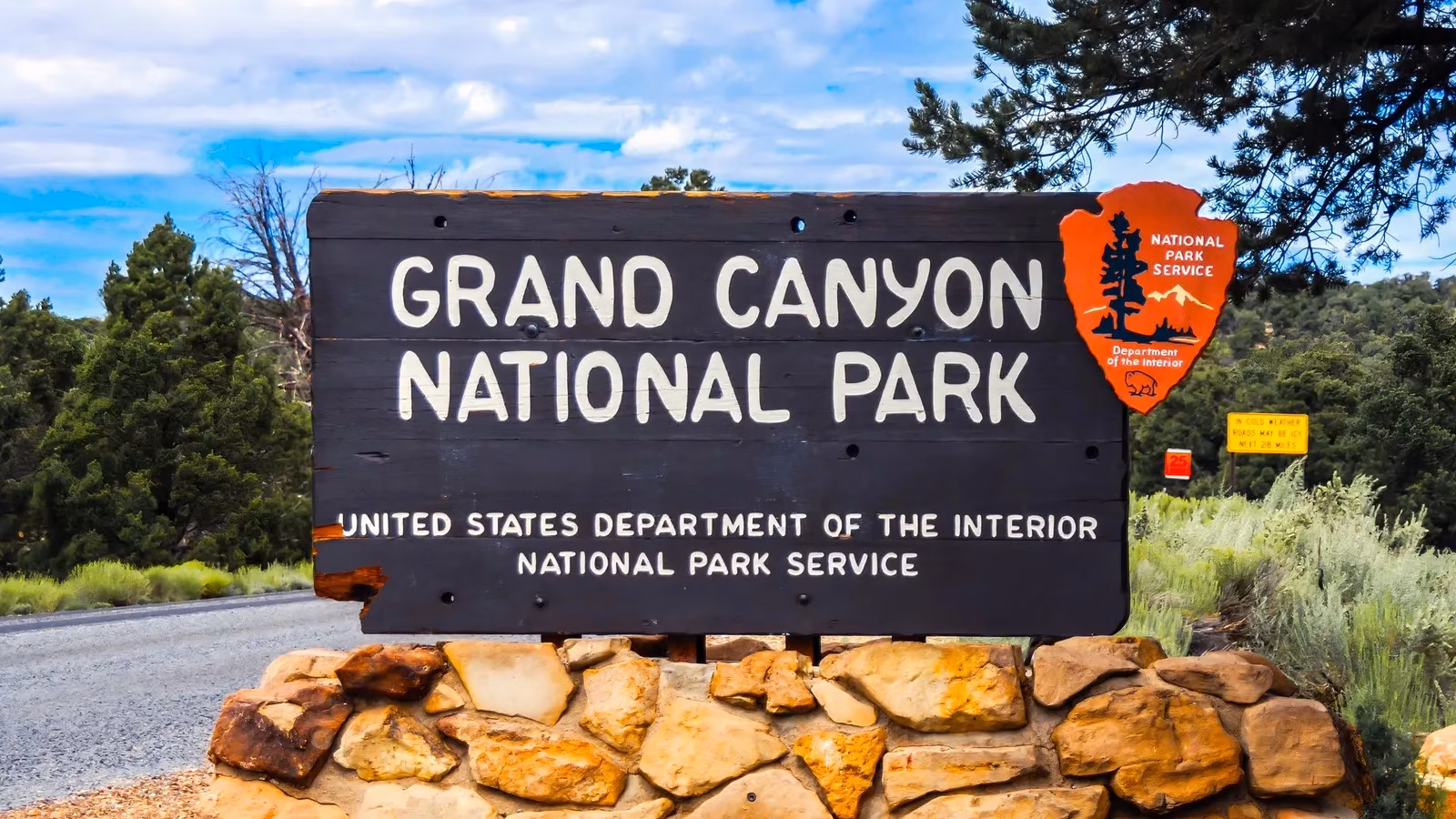 the-canyon-held-its-breath-inside-grand-canyon-national-parks-shutdown-struggle-image-0